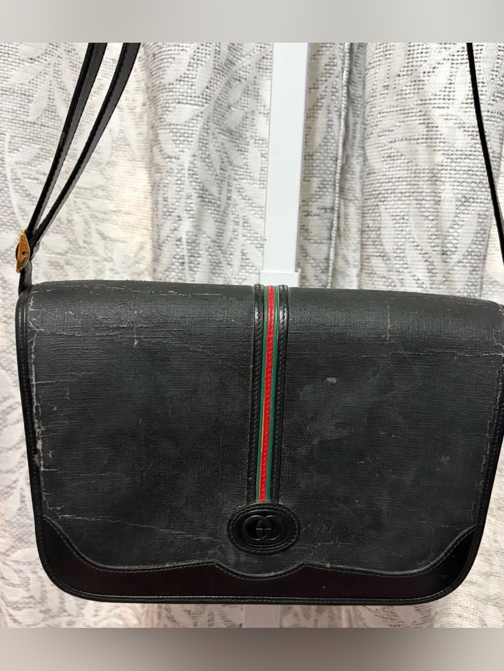 Vintage Gucci 70’s-80’s purse CALLOUT
